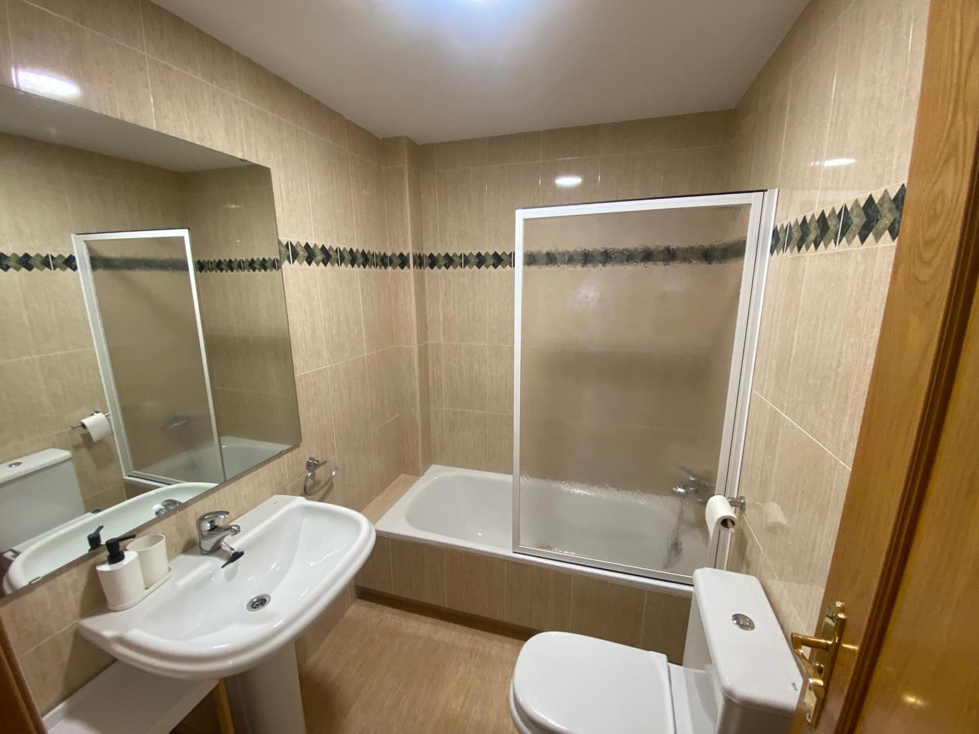 Apartamento Centrico Con Garaje Хака Экстерьер фото